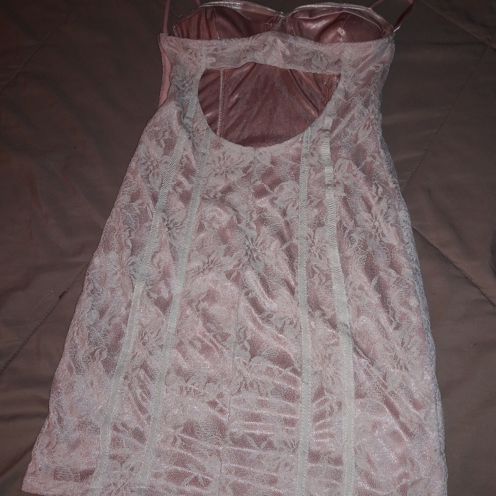 Dress - Picture 2 of 2